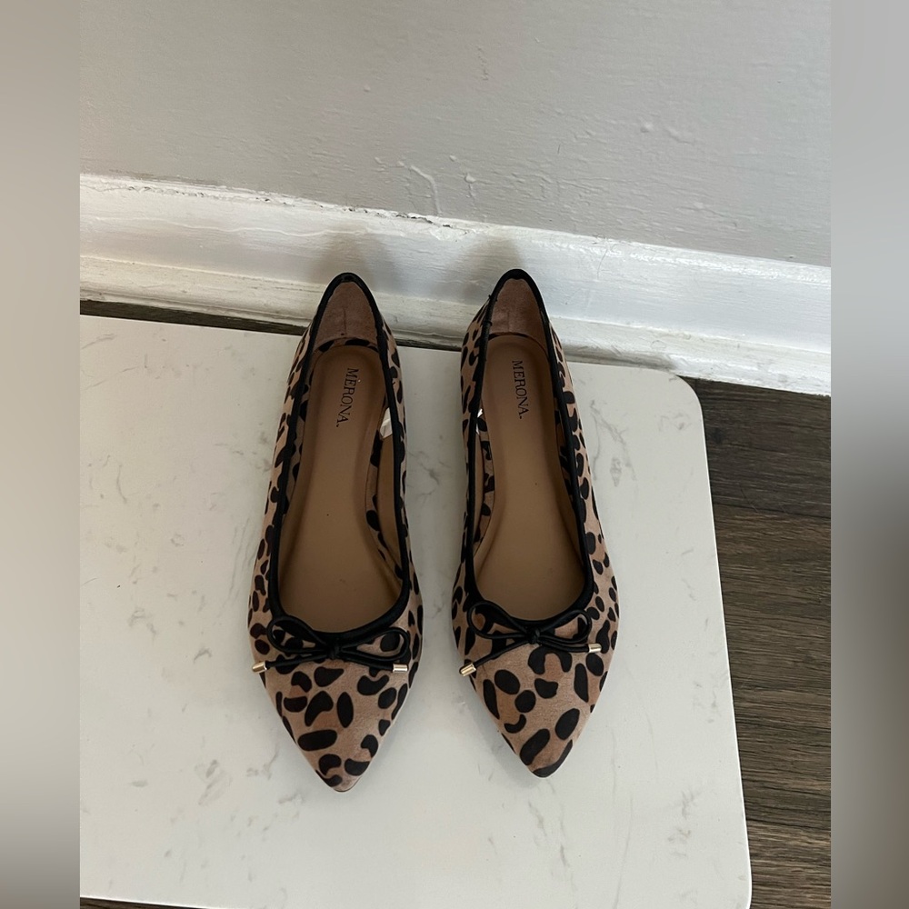 Leopard flats